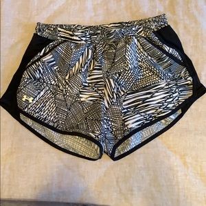 Under Armour running shorts with pockets